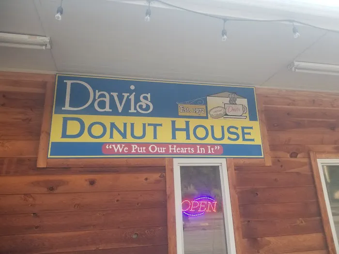 Davis Donut House Picture 2