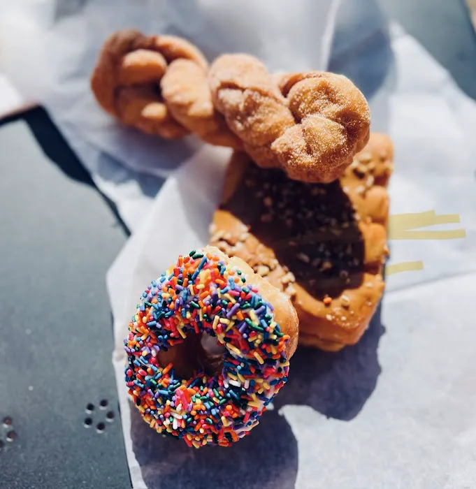 Davis Donut House Picture 10