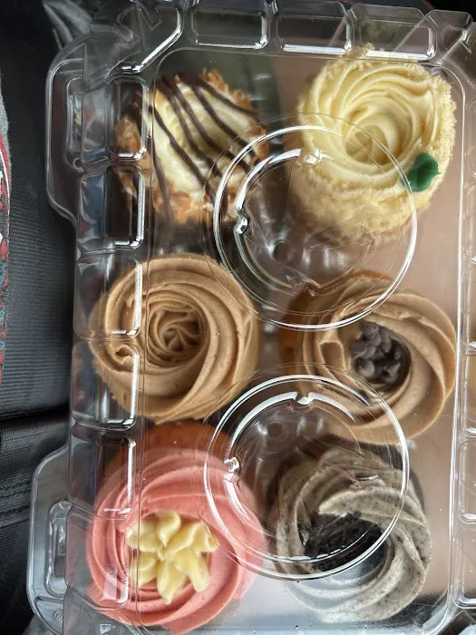 Ava's Cupcakes, LLC Picture 10