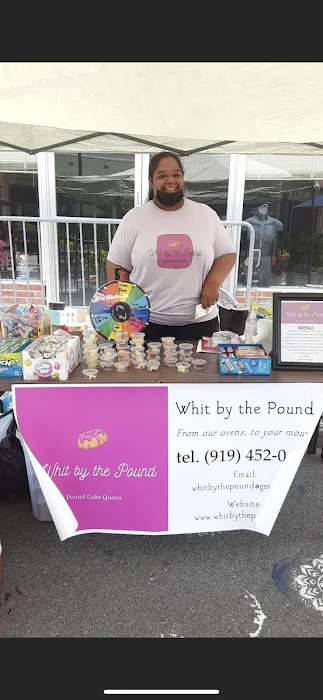 Whit By The Pound Picture 4