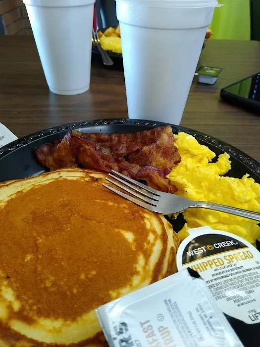 Granny B's Sub Shoppe Bakery Picture 4