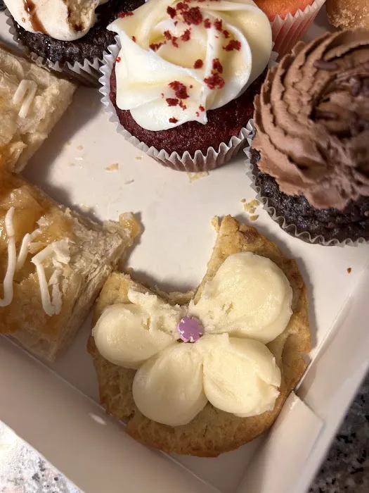 Sissy's Sweets Picture 5