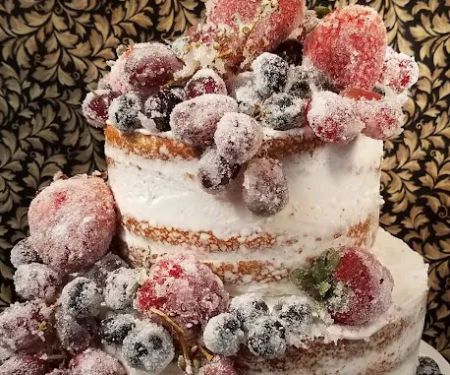 Cindy Lou Who's Creative Cakes