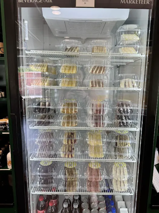 Caroline's Cakes Picture 10