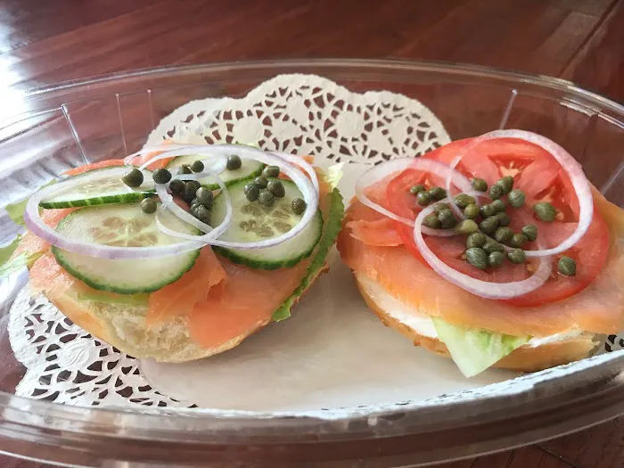 Broadway Bagels Cafe Picture 10