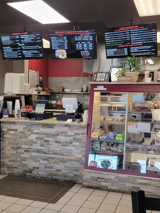 Broadway Bagels Cafe Picture 7