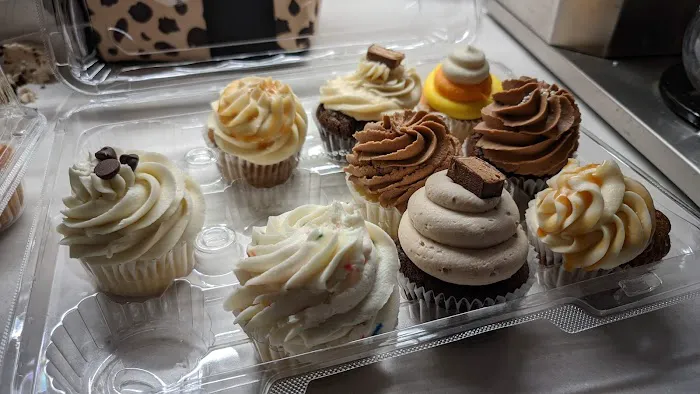 Sugah Cakes Picture 3