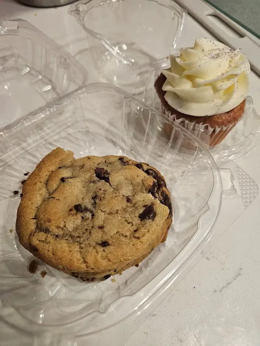 Sissy's Sweets Westside Picture 6