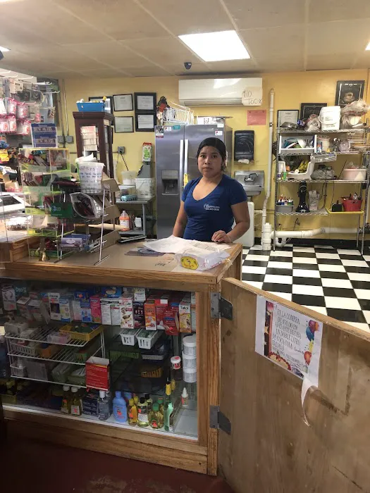Panaderia La Guatemalteca Picture 3