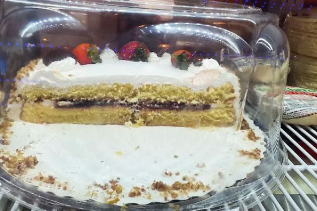 El Paisa Bakery