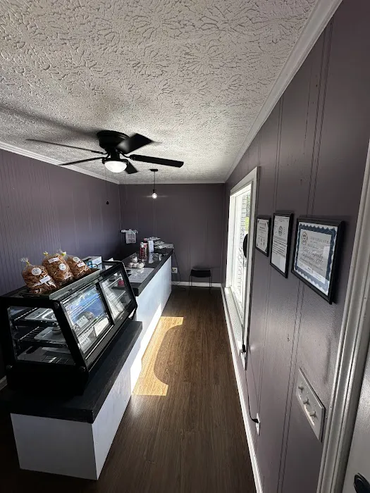Katie's Cupcake Emporium Picture 1