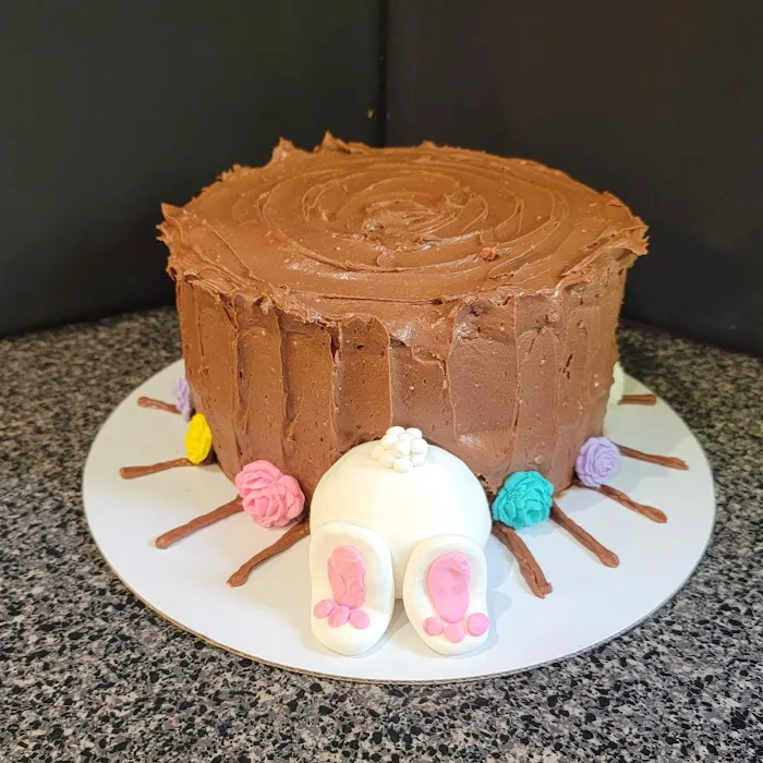 Sparkle City Cake Picture 4