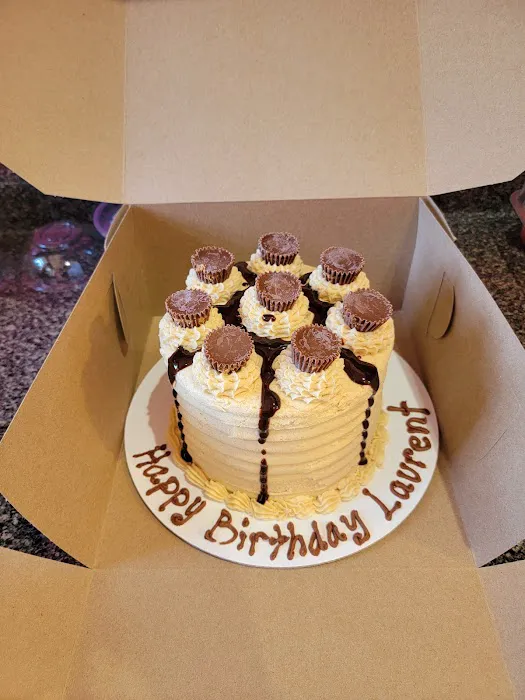 Sparkle City Cake Picture 7