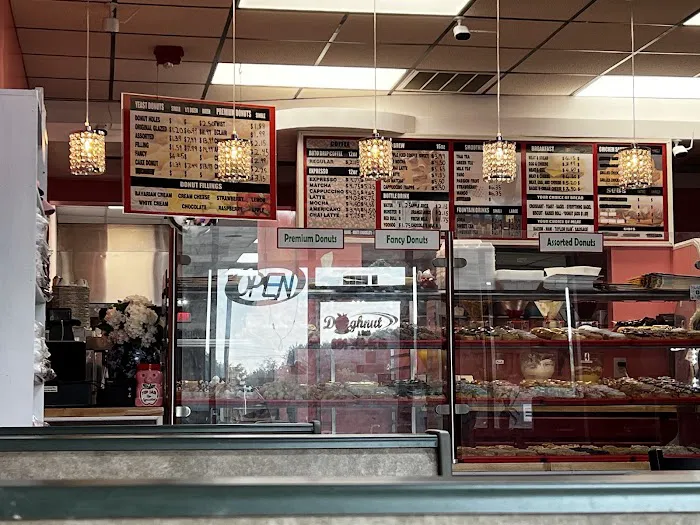 Big Apple Donuts and Cafe Picture 8