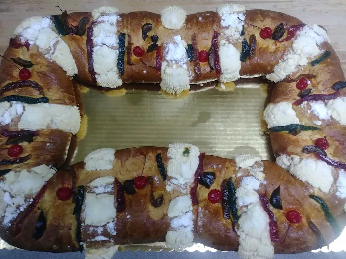 El Horno Bakery Picture 5