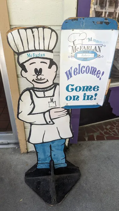 McFarlan Bake Shop Picture 7