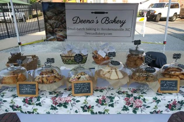 Deena's Bakery