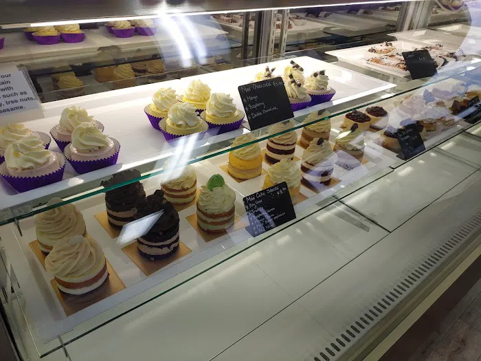 The Mad Batter Bakery and Café Picture 7