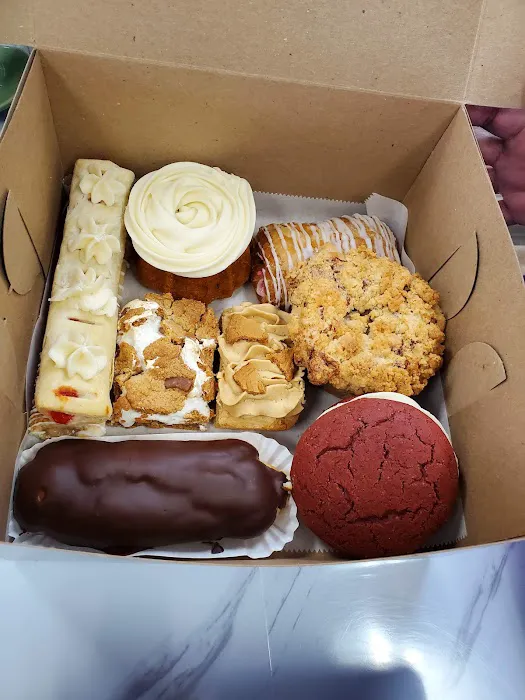 The Mad Batter Bakery and Café Picture 1