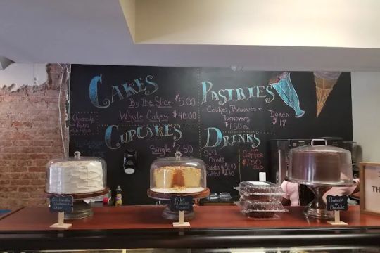 3 Layers Cakery