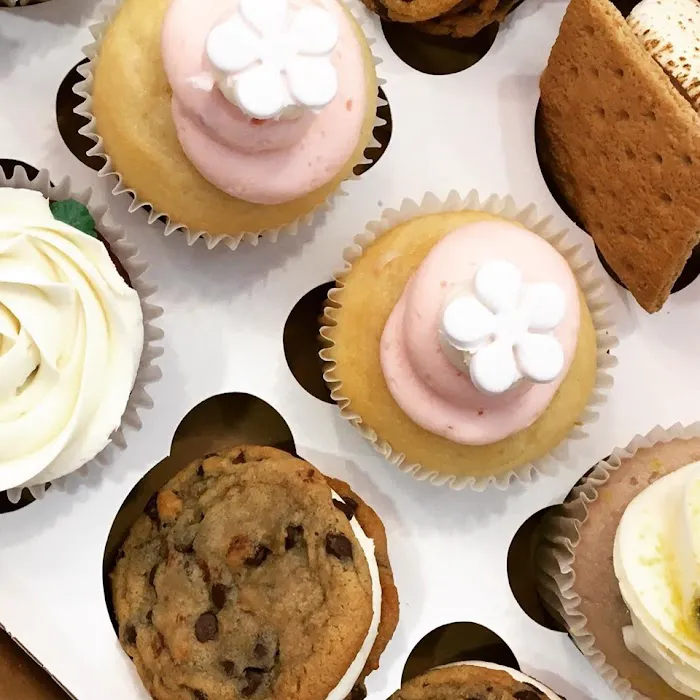 Wildflower Cupcake and Dessert Bar Picture 9