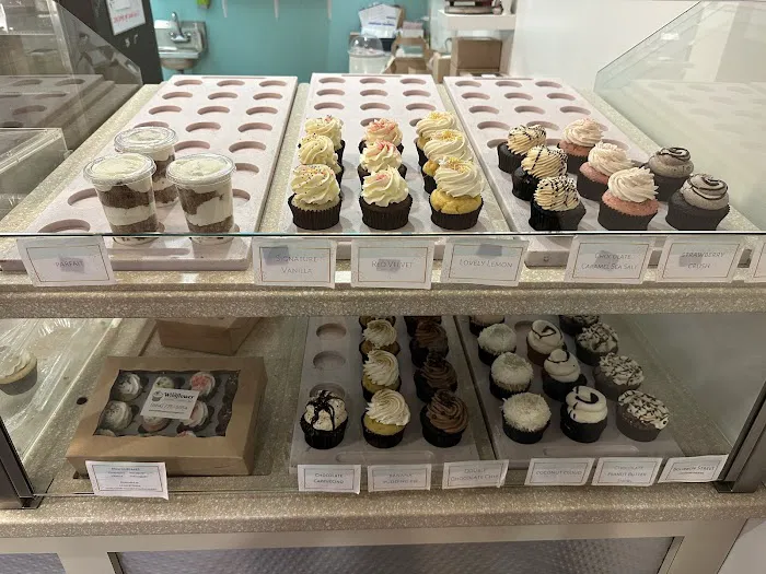Wildflower Cupcake and Dessert Bar Picture 8