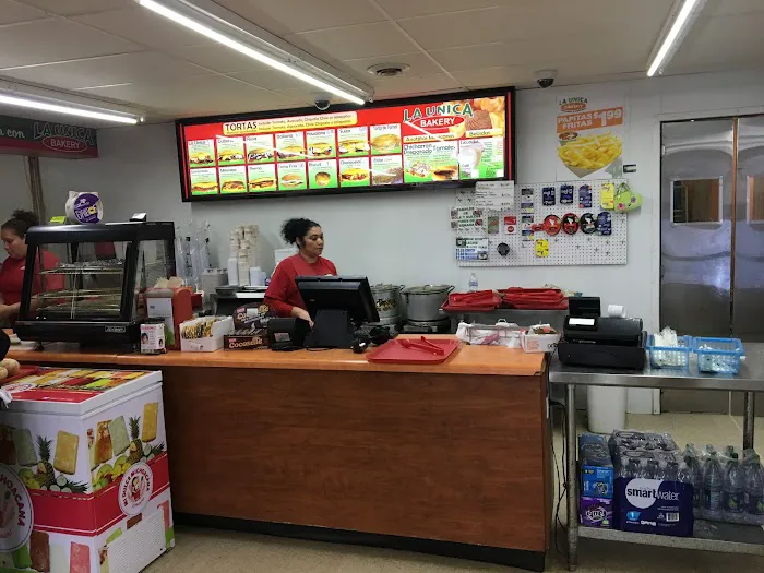 La Unica Panaderia Picture 4