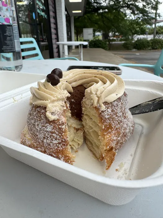 Scout's Doughnuts Greenville Picture 10