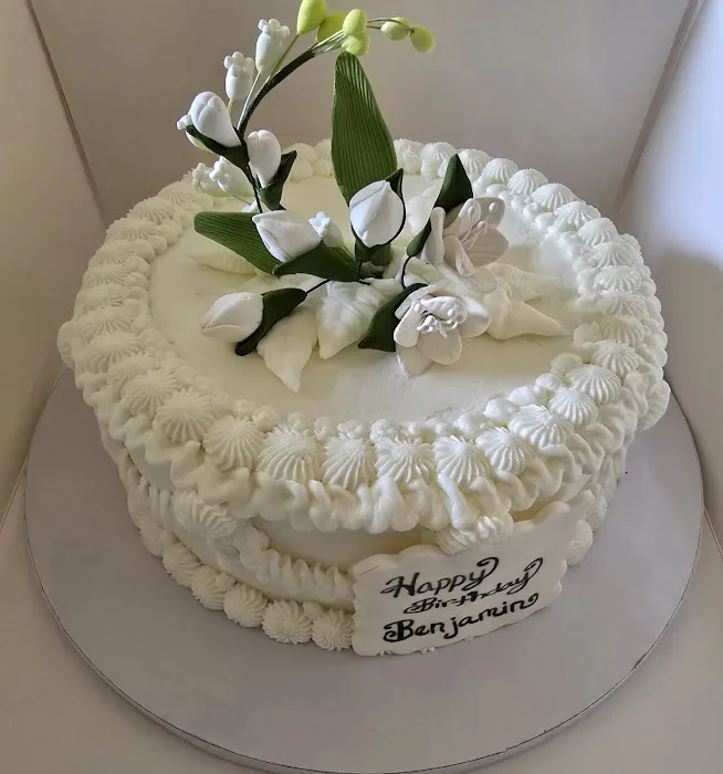 Pope Plantation Cakes and Bakery Picture 5