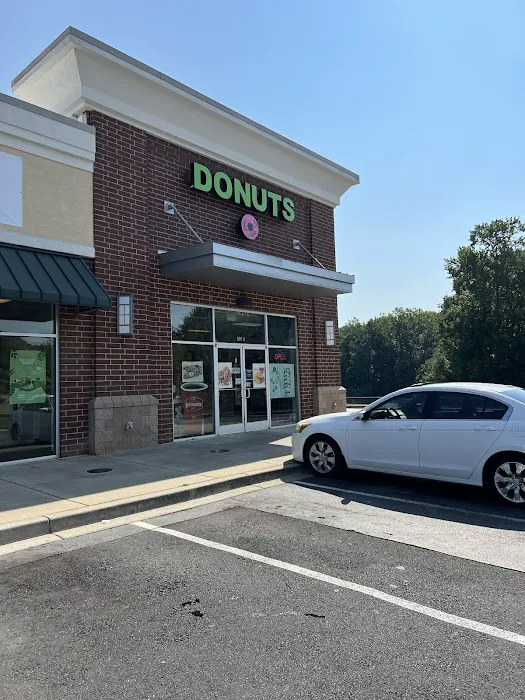 Lickin' Good Donuts Picture 6