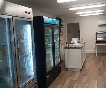Regina’s Bakery LLC