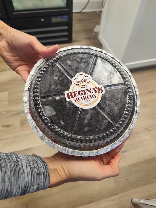 Regina’s Bakery LLC Picture 10