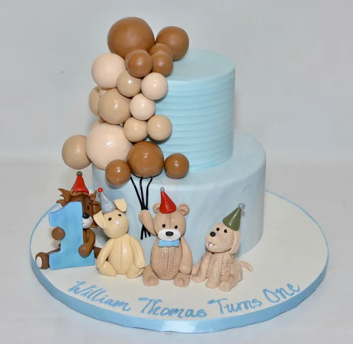Couture Cakes of Greenville Picture 9