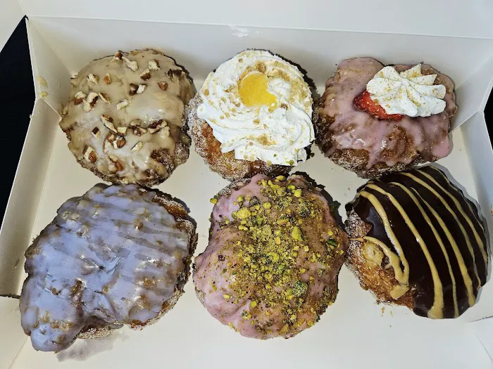 Parlor Doughnuts Picture 2