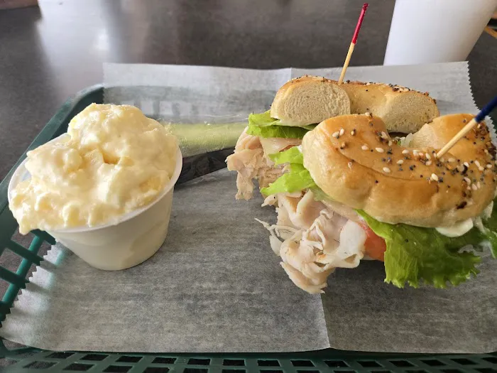 Greenfield's Bagels & Deli-Midtown Picture 9