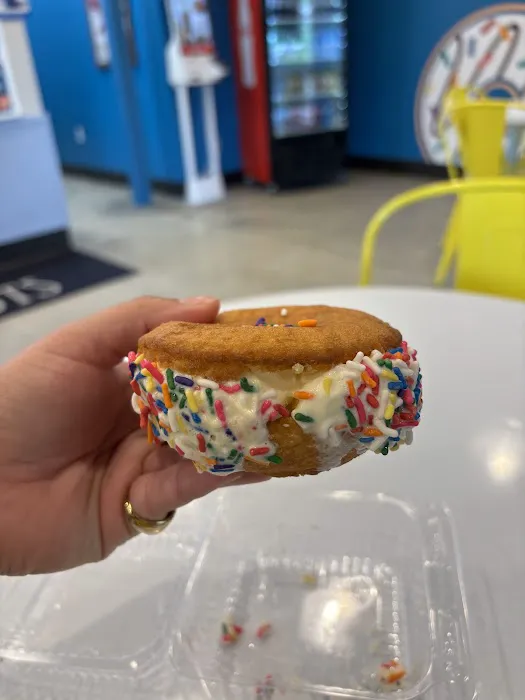 Duck Donuts Picture 5