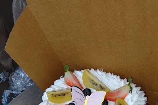 Camila's Bakery & More