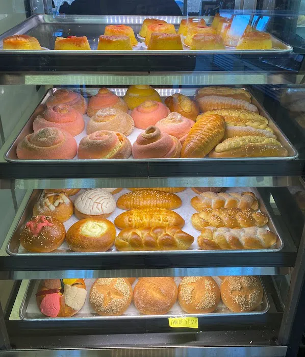 Panadería y Pastelería El Buen Sabor Picture 3