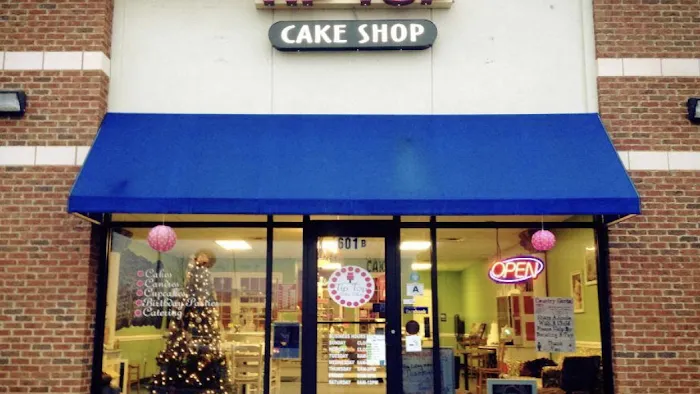 Tip Top Cake Shop Picture 2