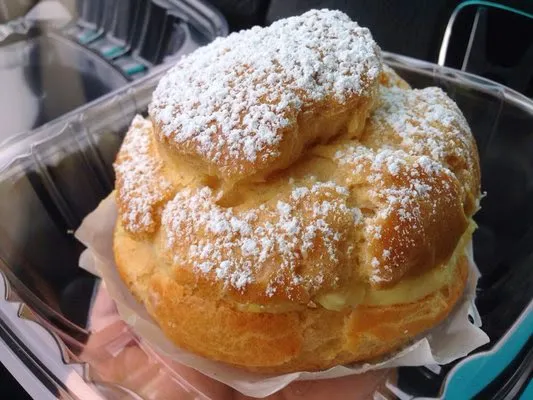 Nova's Bakery Picture 10