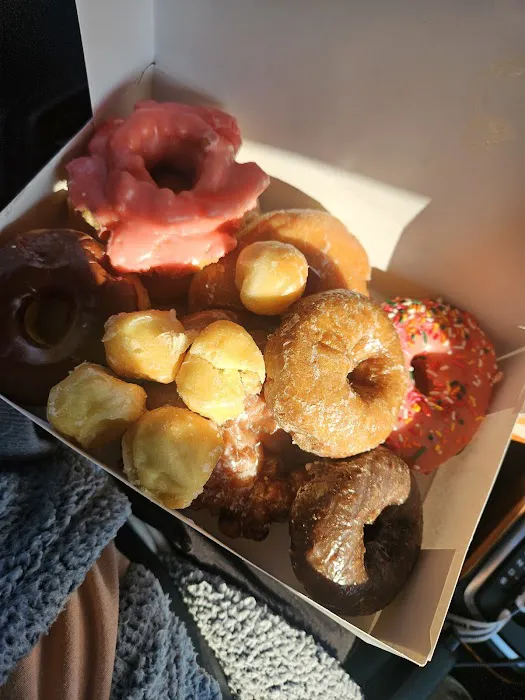 Jackson Donuts Picture 2