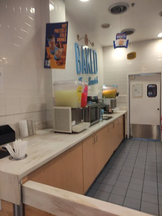 Auntie Anne's Picture 7
