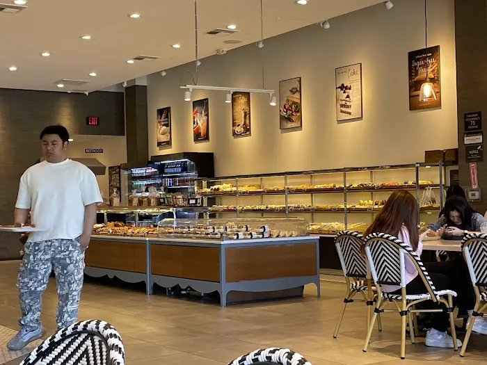 Paris Baguette Picture 6
