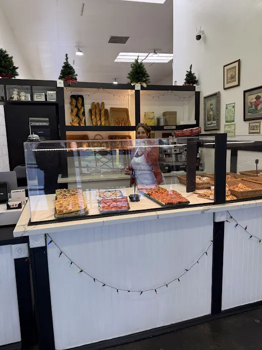 Cuneo Bakery Picture 9
