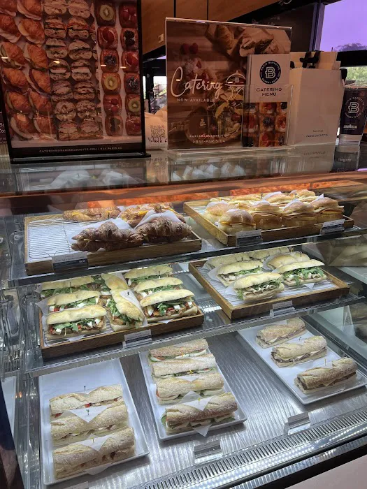 Paris Baguette Picture 7