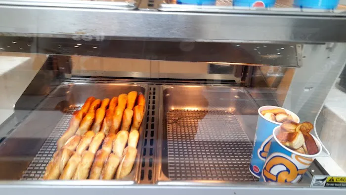 Auntie Anne's Picture 4