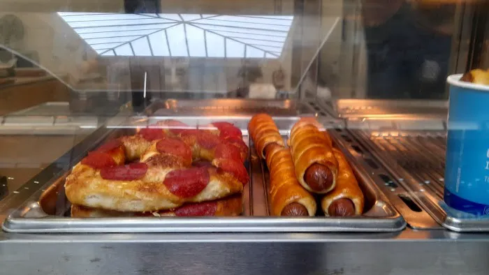 Auntie Anne's Picture 7