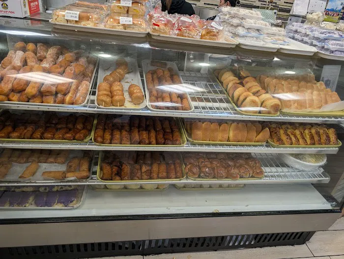 Valerio’s Tropical Bake Shop Picture 2