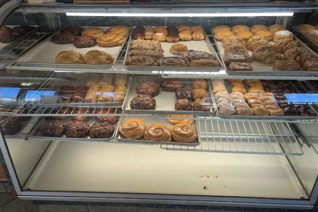 Royal Donut Shop