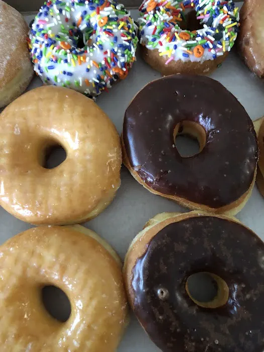 Royal Donut Shop Picture 8